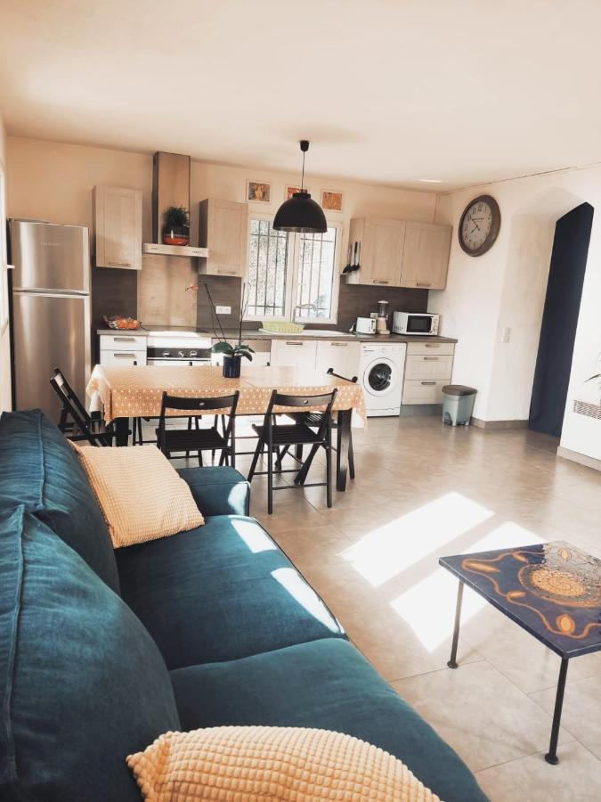 Bas De Villa. Cote D'Azur, A 20 Kms De Nice Contes  Luaran gambar
